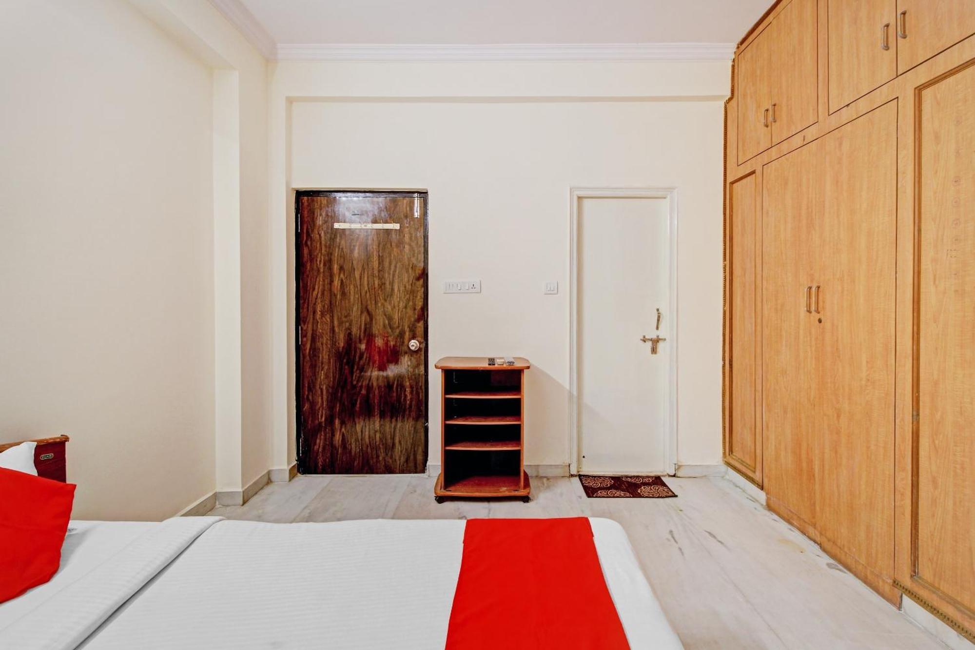 Hotel O Kalyan Kondapur  Екстериор снимка