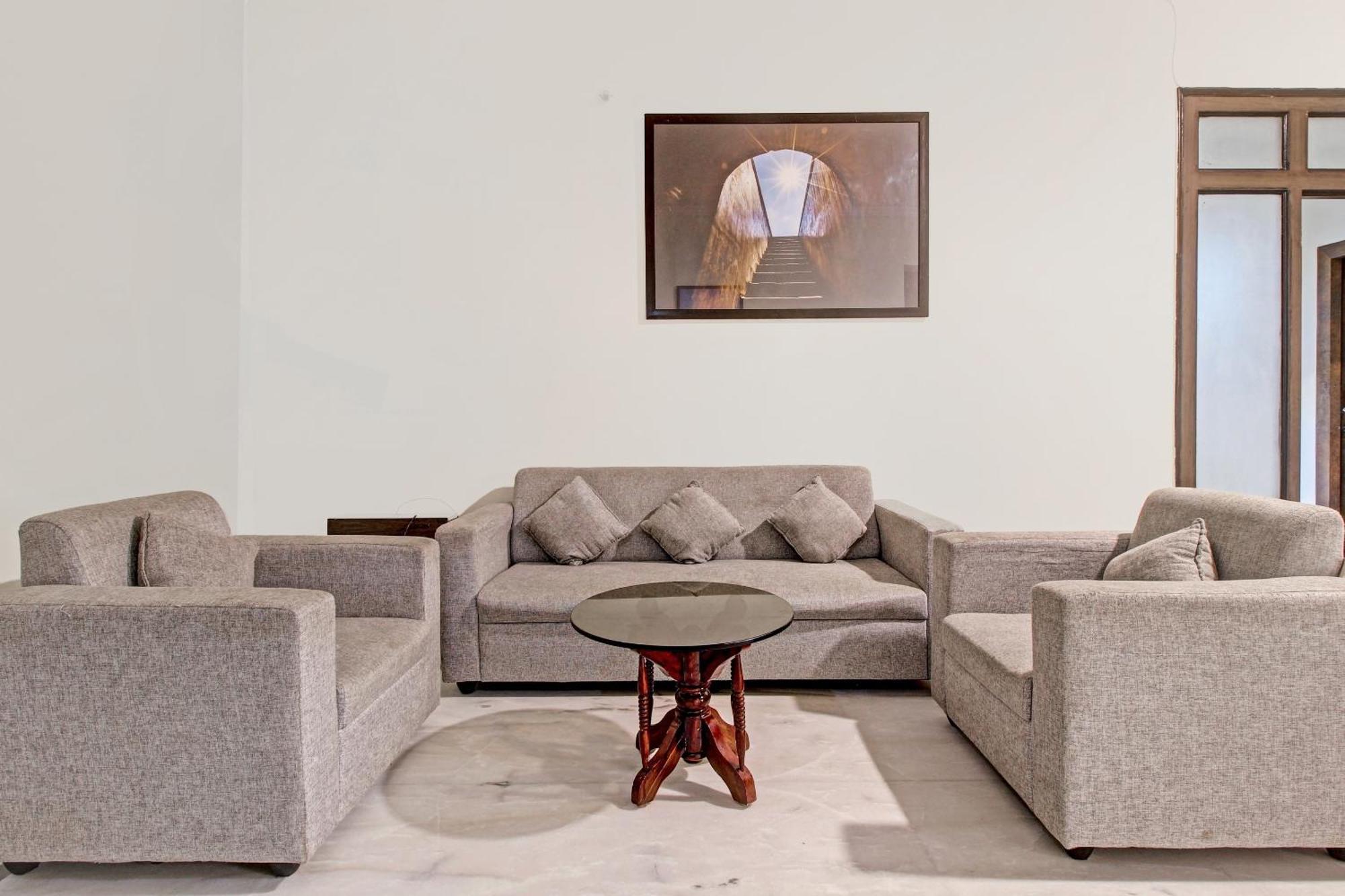 Hotel O Kalyan Kondapur  Екстериор снимка
